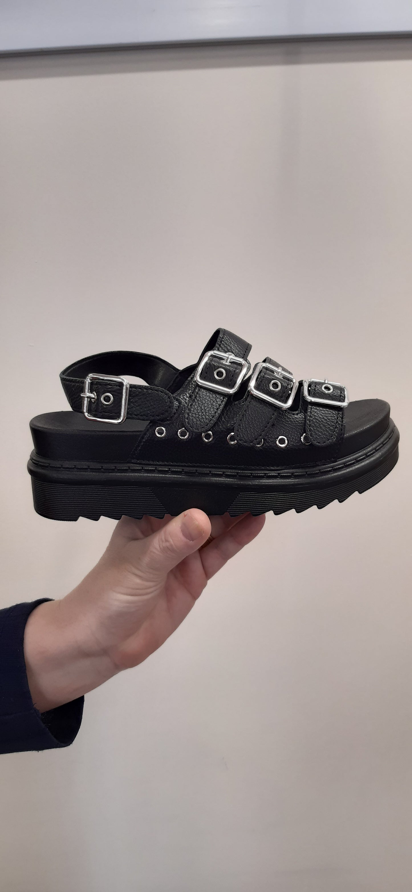 Black Thick Chunky Sole Strappy with 4 Blocks Flatform Sandals