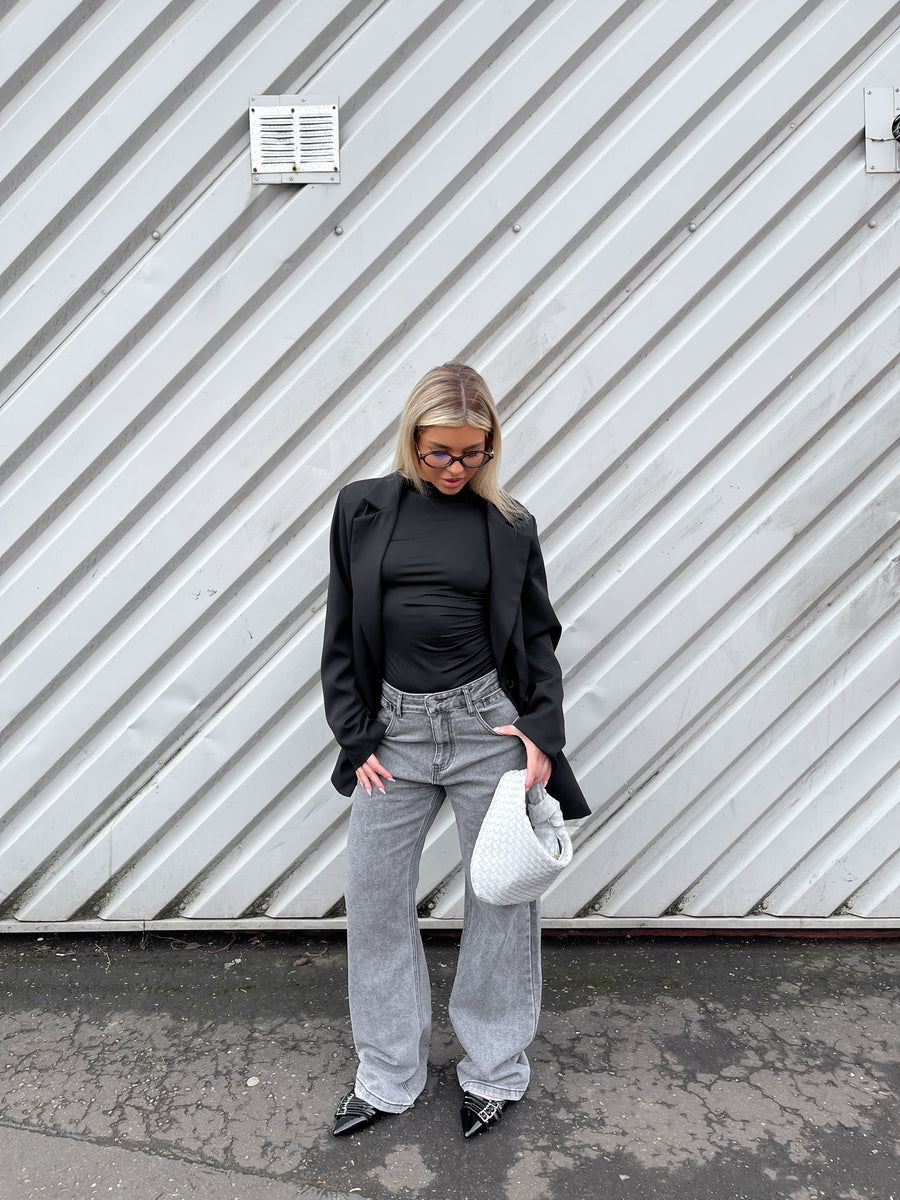 High Waist Loose Leg Jeans