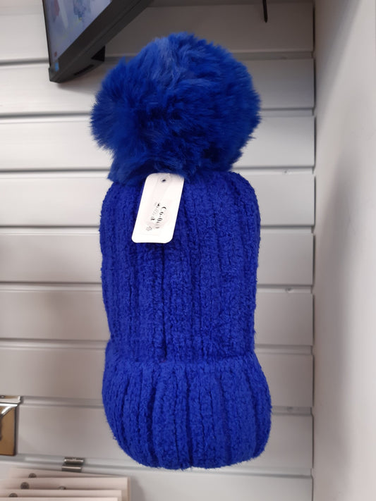 Soft Lined Bobble Hat