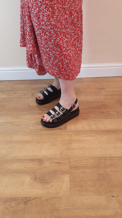 Black Thick Chunky Sole Strappy with 4 Blocks Flatform Sandals