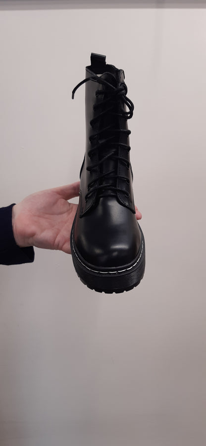 Black Chunky  Stitch Fastening: Zip Ankle Boots