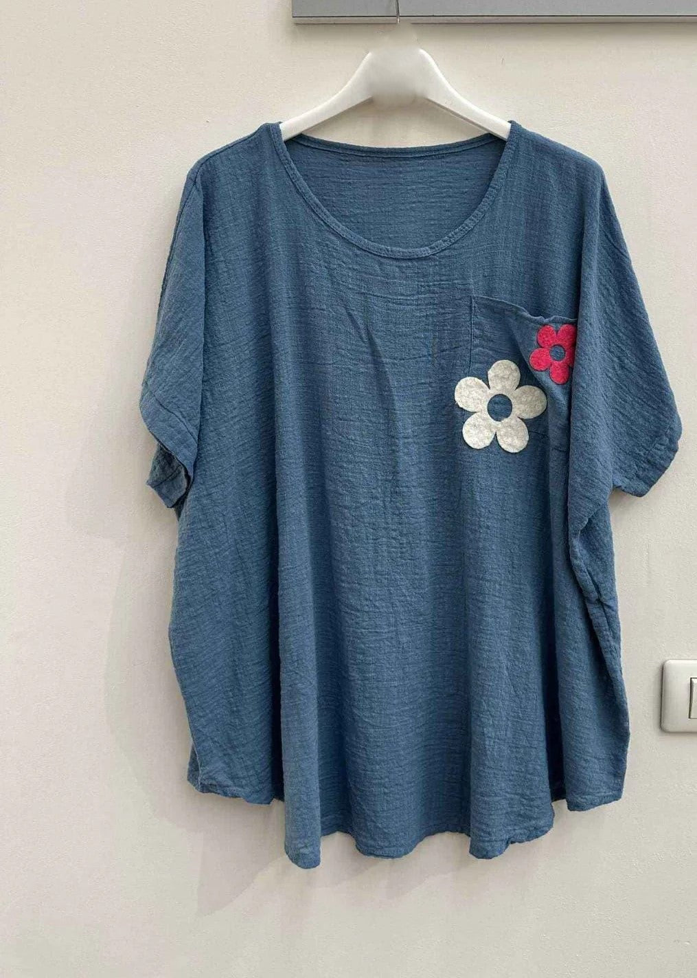 Daisy Flower Print Pocket Cotton Top