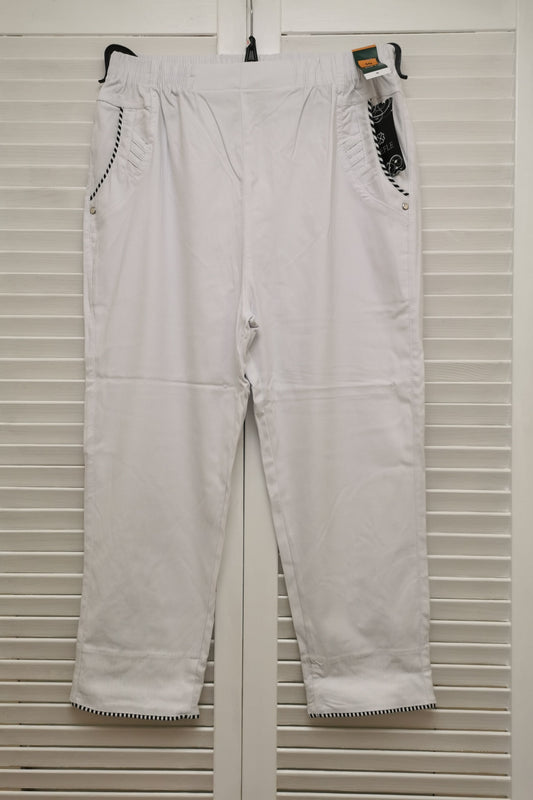 Cherry Berry 3/4 Trousers White