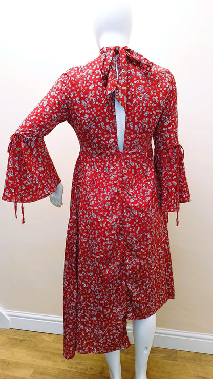 Red Asymmetrical  Bell Sleeve Small Daisy open back style Dress