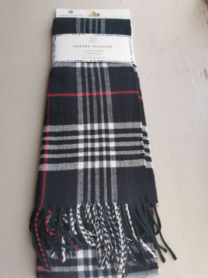 Gerard Pasquier Scarf