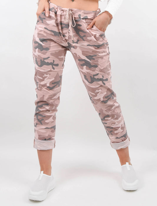 Magic Trousers Camouflage Print Stretchy Pink